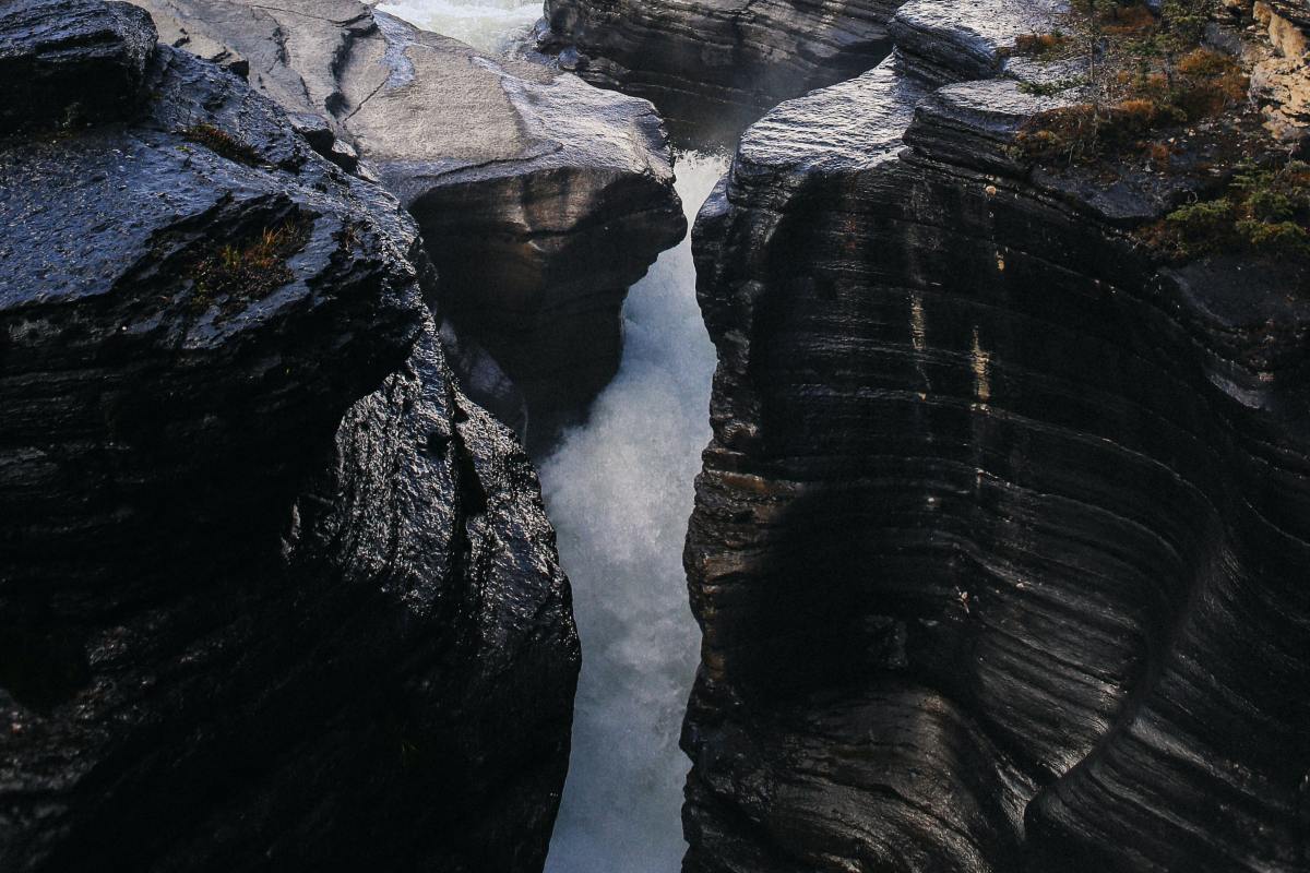 Cosa sono e come scegliere le scarpe canyoning adatte